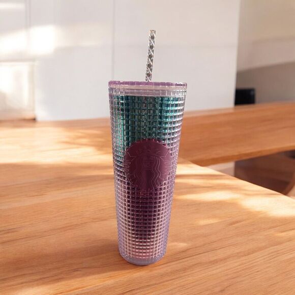 ✨Starbucks 2021 Summer Pink and Blue Grid Kaleidoscope 24 oz Venti Tumbler✨ - Picture 1 of 6